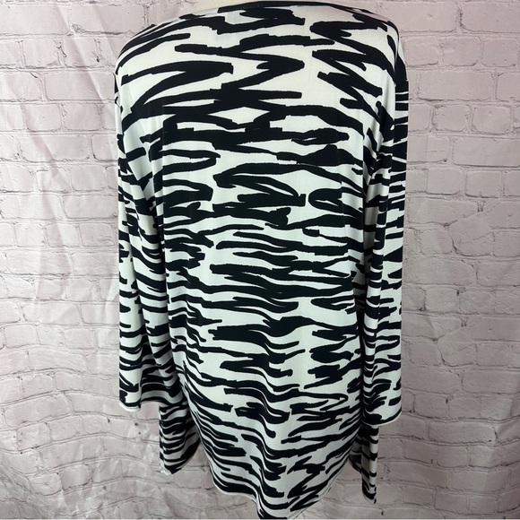 Chico's travelers zebra print tunic with attached cardigan sz 3 (XL 16) - Picture 3 of 10